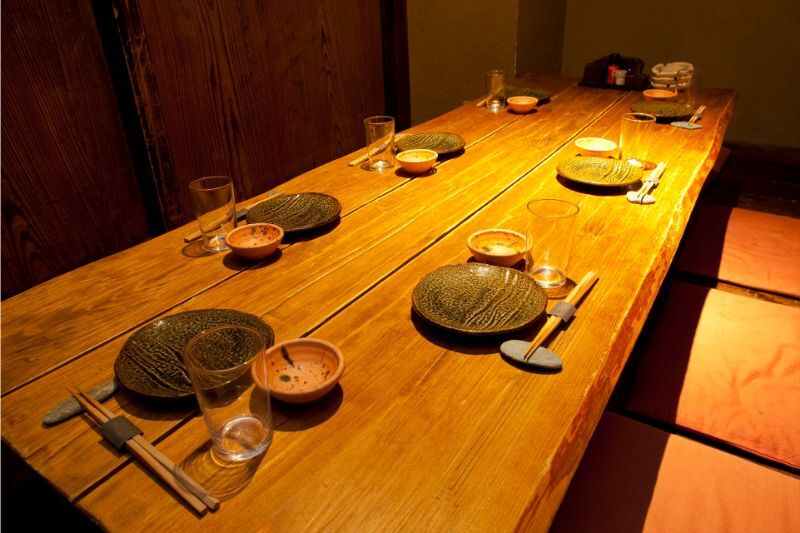 居酒屋の店内